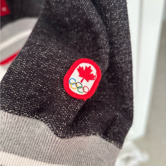 Gray Zip-Up Hoodie with Red Maple Leaf - Picture 4 of 6